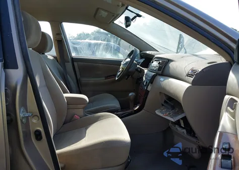 2005 Toyota Corolla Le z USA, uszkodzony, nr VIN 1NXBR32E75Z417054